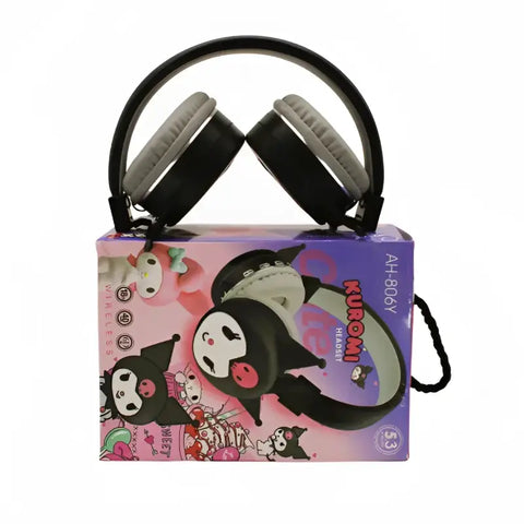 auriculares sobre caja