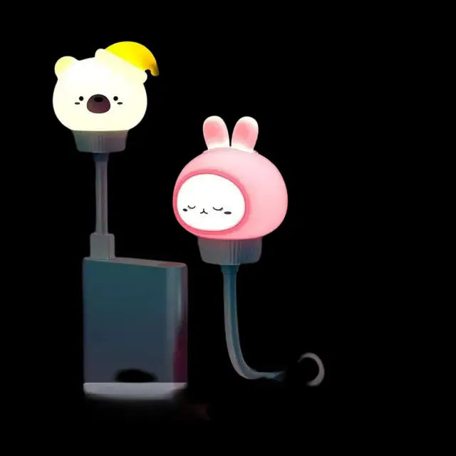 Imagen de dos personajes de caricatura como luz nocturna LED USB suave y compacta