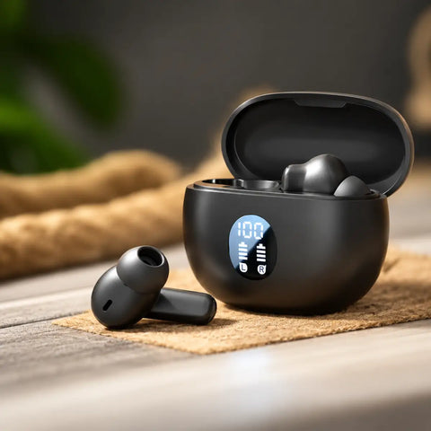 Auriculares inalámbricos negros con acabado mate en estuche led con pantalla digital para gaming y música