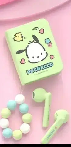 Auriculares Kuromi Kawaii Inalámbricos – Diseño Original con Estuche Cute