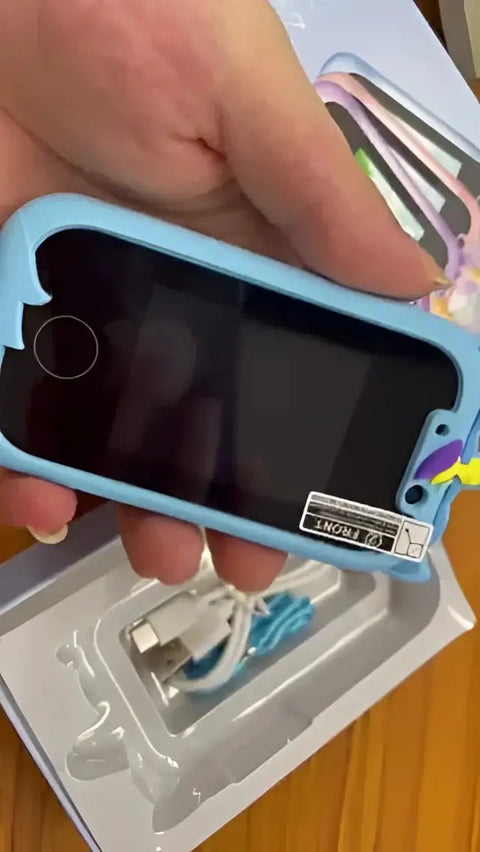 Imagen de KiddoCall™️ Teléfono Infantil Rosa Unicornio con pantalla táctil y cable de carga