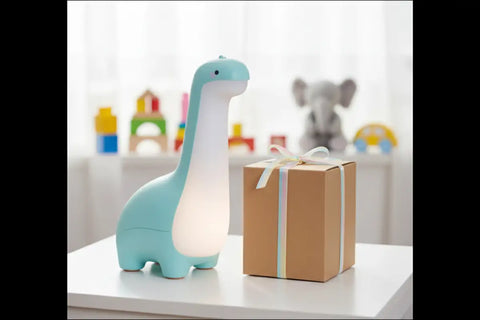 Luz nocturna dinosaurio Jurassic en azul suave y blanco para niños