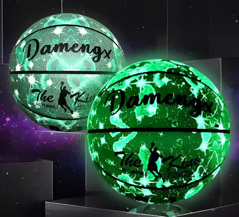 Balón luminoso de baloncesto en cuero PU suave, verde brillante con siluetas, perfecto para exteriores
