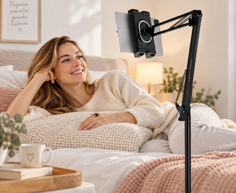 Soporte ajustable negro para tablet con brazo articulado y pinza compatible con mando bluetooth para reproducción multimedia con sola mano