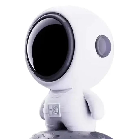 altavoz en forma de astronauta con pantalla con forma de casco redondo