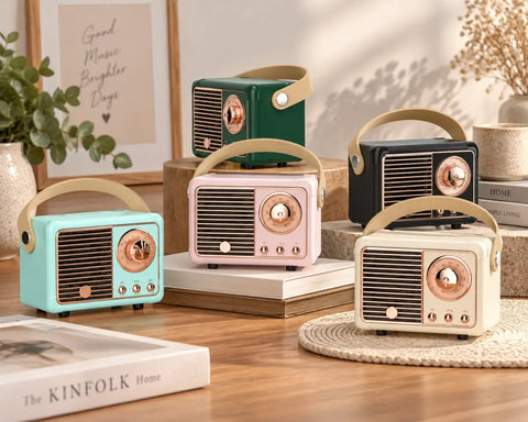 Mini altavoz bluetooth retro portátil con diales cobre, asas beige y colores pastel, con usb y tarjeta de memoria